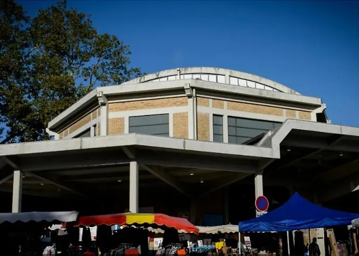 Avec Entrée Privée Au Calme, Quartier Talensac * Nantes